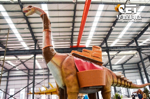 Yunnan Lufeng Dinosaur Parade（CET-F7）